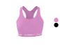 Roze sportbeha met letters op de band, ook verkrijgbaar in zwart.