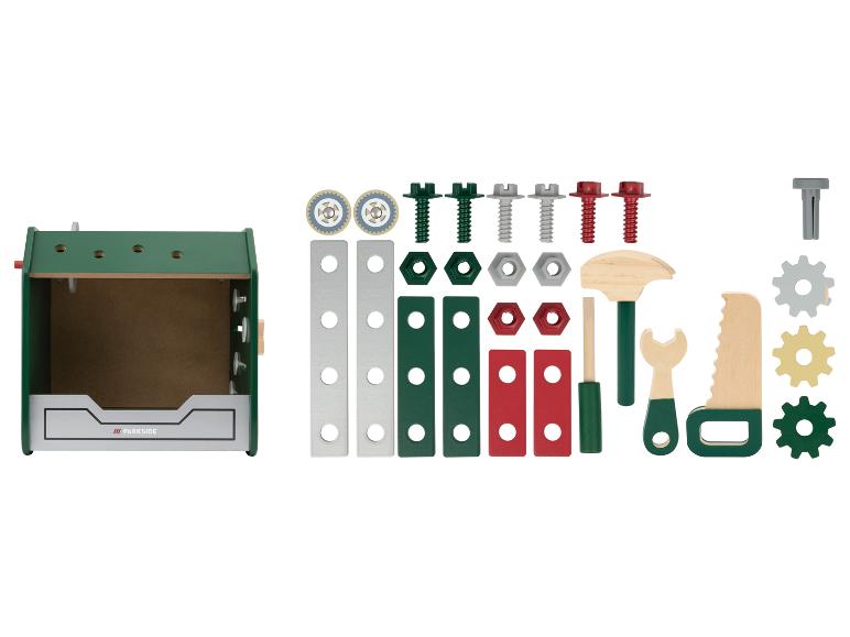 Houten gereedschapset van Parkside met hamer, zaag en schroeven.