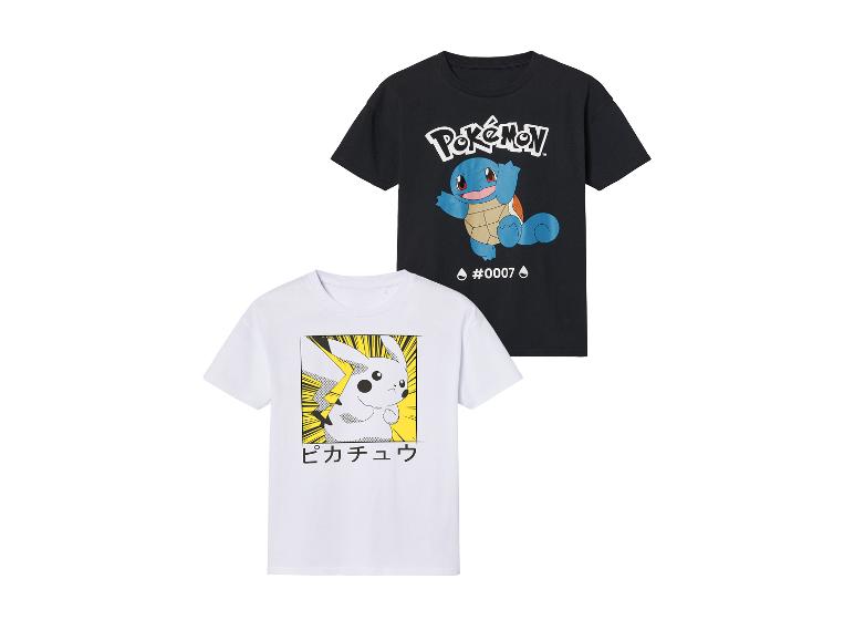 Twee Pokémon t-shirts: Pikachu en Squirtle.
