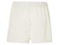 Witte gebreide shorts met ribstructuur.
