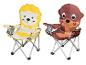 Twee opvouwbare kinderstoelen, leeuw en otter, schattig design.