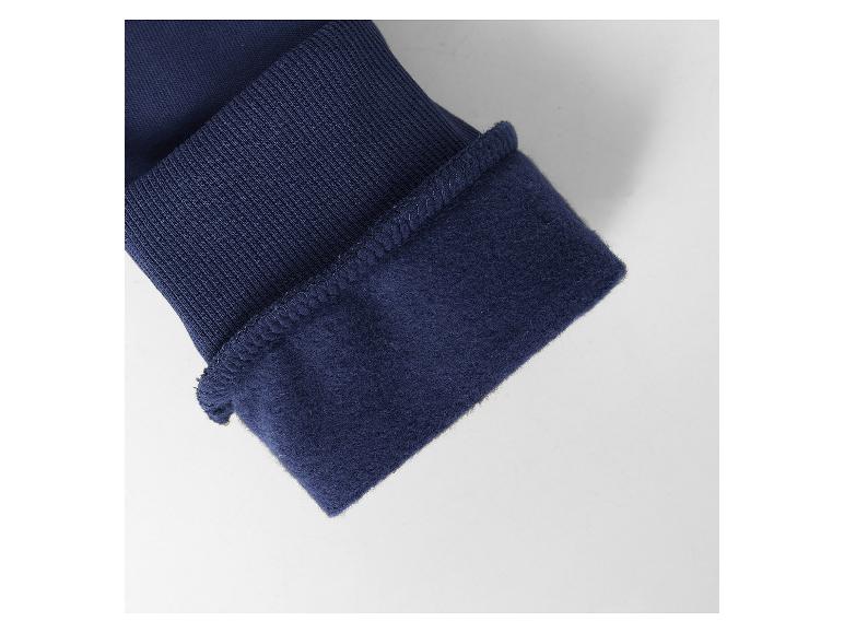 Marineblauwe geribbelde manchet met pluizige binnenkant