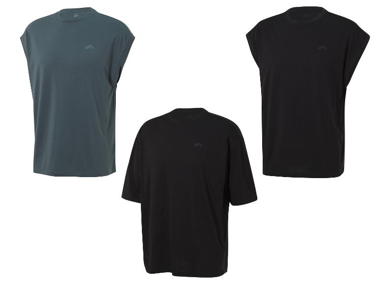 Drie Crivit T-shirts in zwart en groen