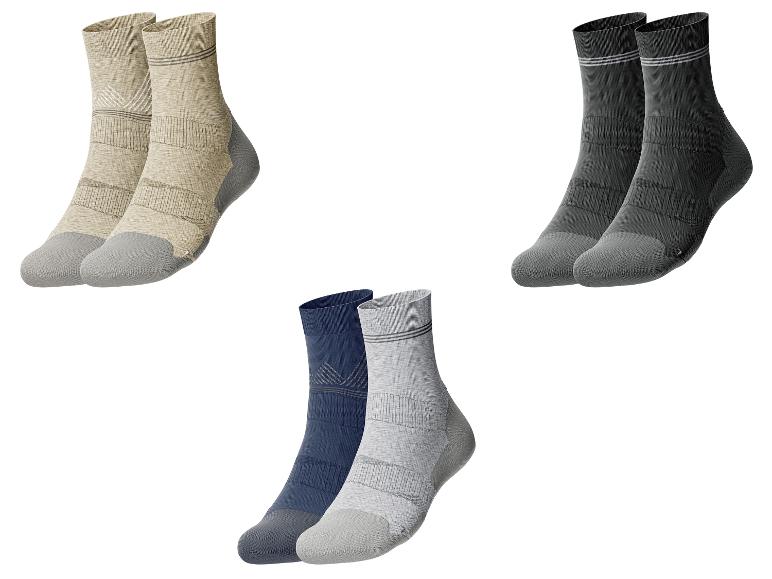 Sets enkelsokken: beige, donkergrijs en donkerblauw.