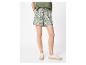Dames shorts met bloemenprint en olijfgroen T-shirt