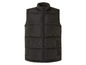 Een zwarte gewatteerde bodywarmer met rits.