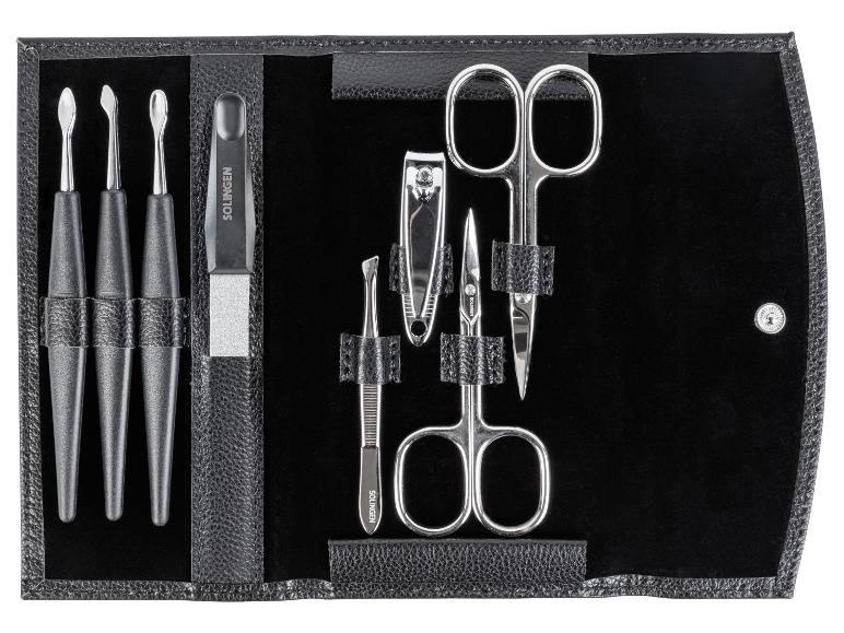 Manicureset met Solingen schaar, nagelvijl, pincet en nagelknipper in een zwart etui.