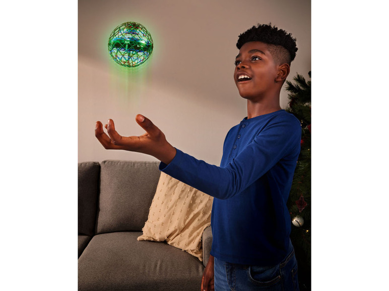 Ga naar volledige schermweergave: Playtive Flying ball met LED-verlichting - afbeelding 14