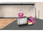 Keukenspoelbak organizer met afwasmiddel, spons en doek.