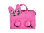 Een roze handtas met konijnenoren en grote ogen.