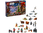 Kerst adventskalender met speelgoed in ruimtethema en figuren.