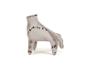 Halloween-thema decoratieve hand, met stikseldetails, op een witte achtergrond.