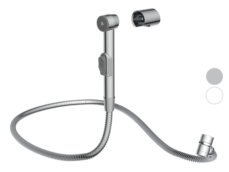 Een chromen douchekop met flexibele slang