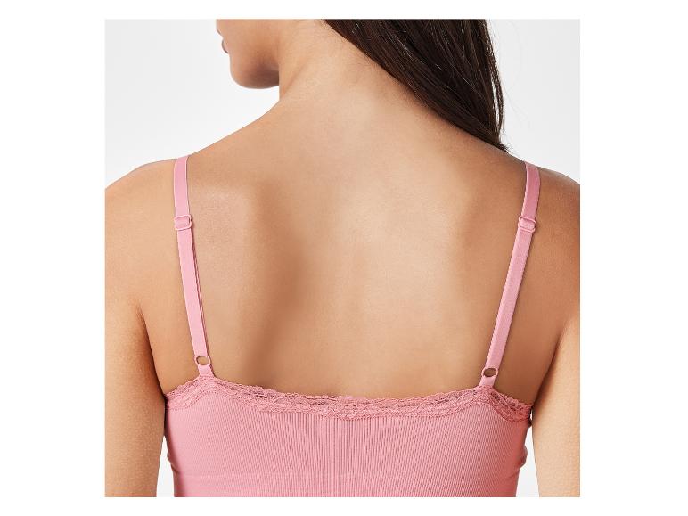 Roze bralette en geribbeld top met kant.