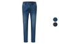 Een paar blauwe jeans met een elastische tailleband