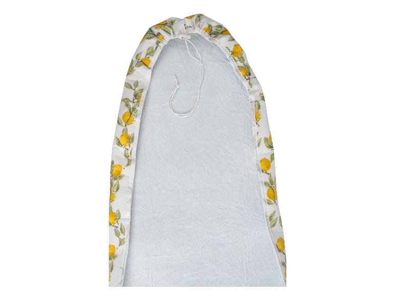 Strijkplankhoes met citroenprint.