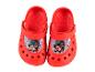 Rode kindersandals met Minnie en Mickey Mouse.