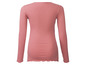 Een roze longsleeve met geribbelde stof.