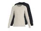 Twee longsleeve shirts: een lichtgekleurde en een donkerblauwe.