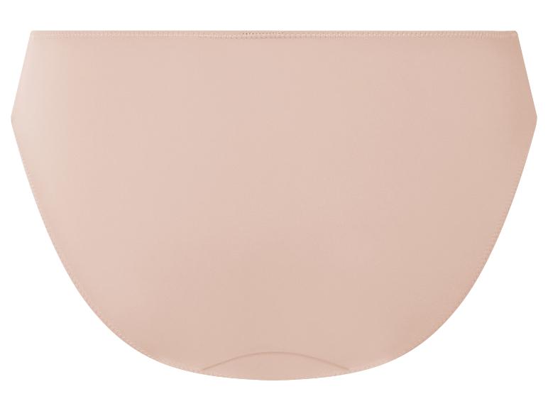 Beige slip, achterkant.