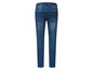 Een paar blauwe jeans met elastische tailleband.