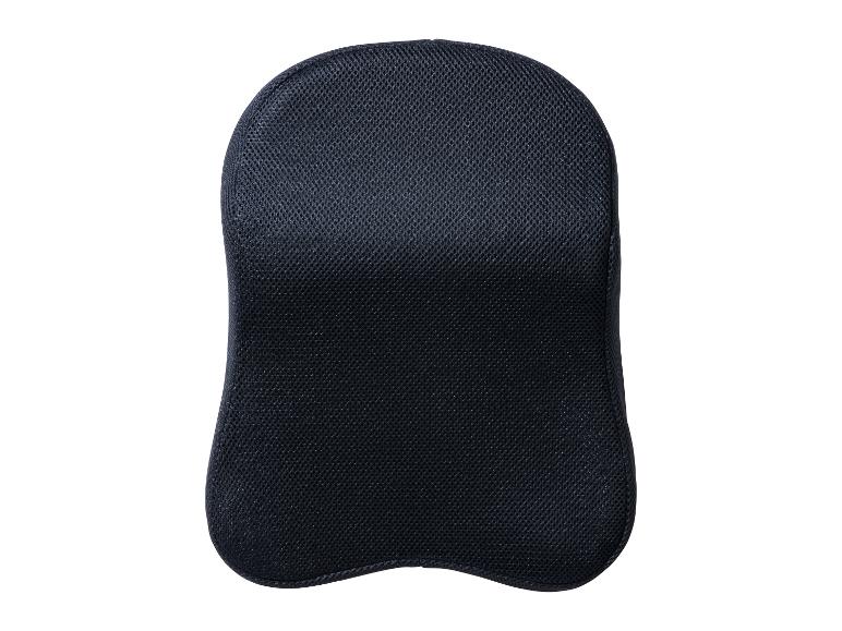 Zwarte mesh zitkussen voor extra comfort.