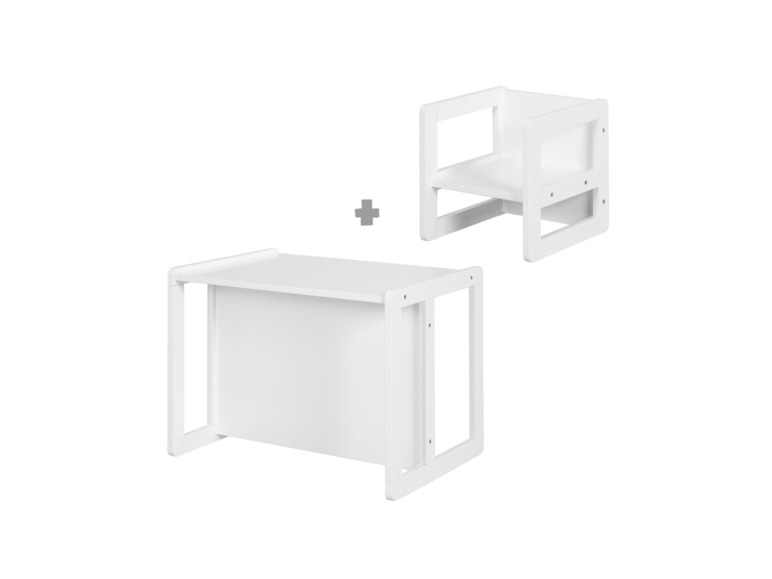 Een witte kindertafel met een stoel