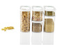 Pasta, muesli, zaden en bulgur in glazen potten