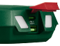 Groene powerbank met rode klep en USB-C- en USB-A-poorten.