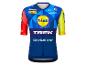 Wielershirt in blauw, rood en geel met een supermarktlogo en het woord 'TREK'.