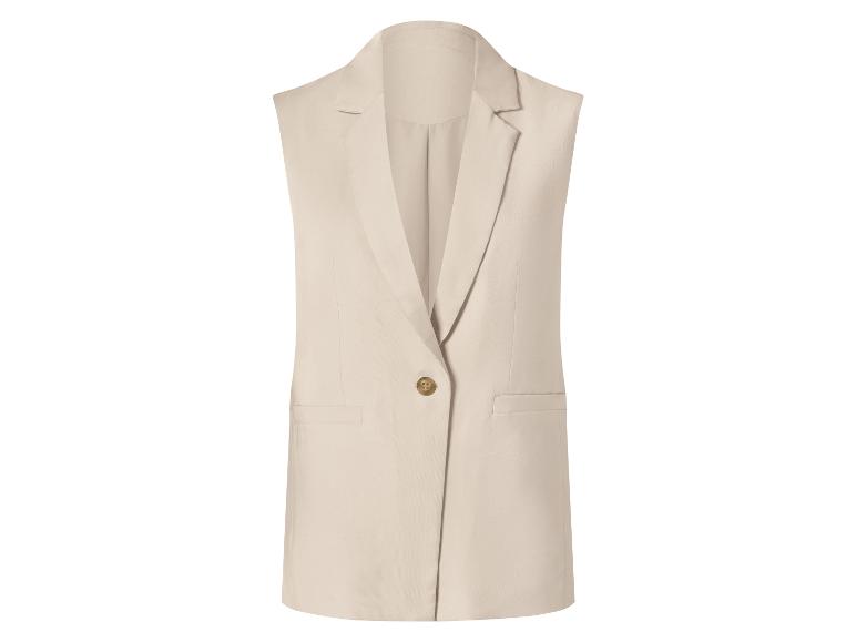 Mouwloze beige blazer met enkele knoopsluiting en twee voorzakken.