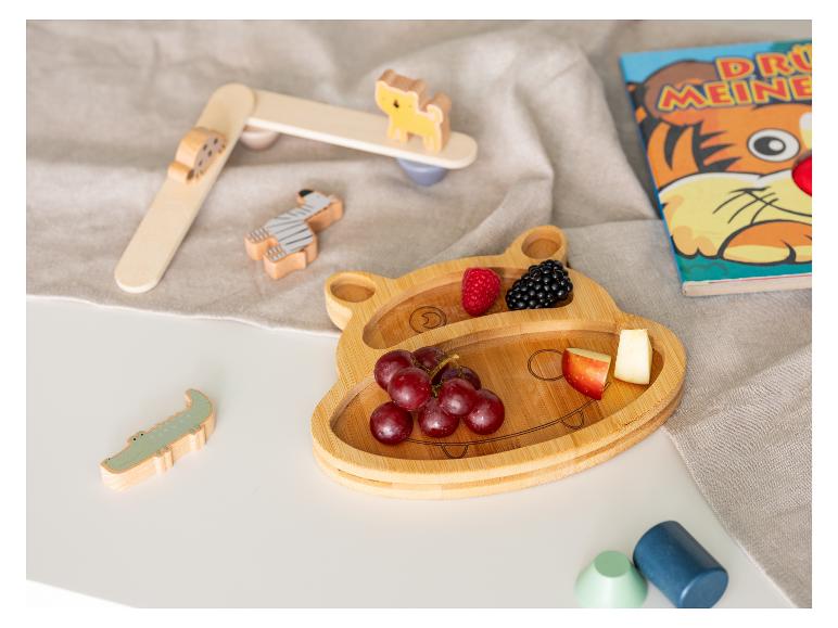 Bambus kinderbord, fruit, houten dieren speelgoed.