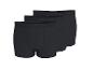 Drie zwarte herenboxershorts op een witte achtergrond.
