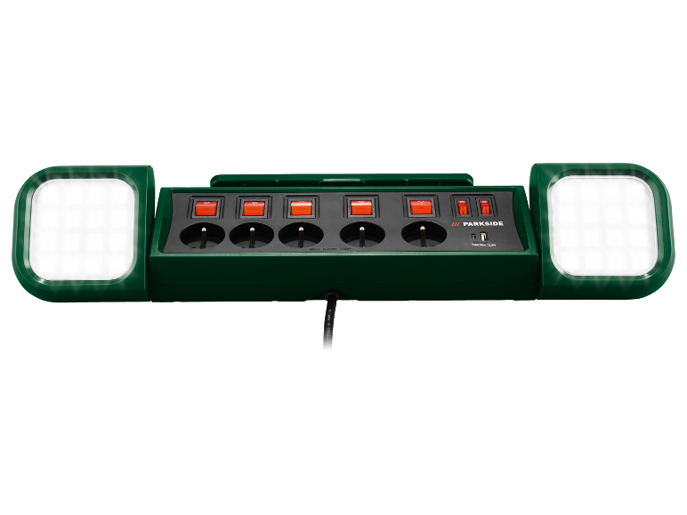 Groene stekkerdoos met vier stopcontacten, individuele schakelaars, USB-poorten en twee geïntegreerde LED-lampen.