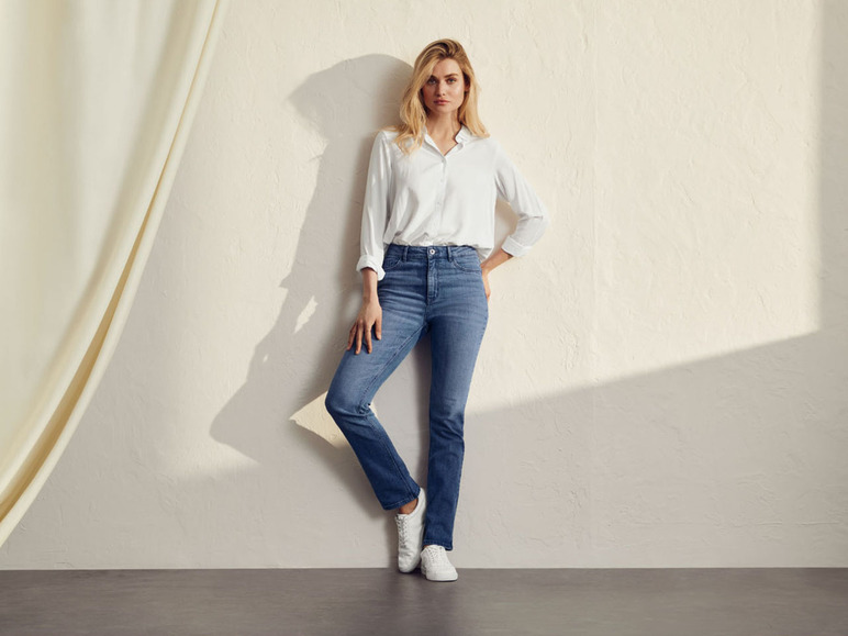 Ga naar volledige schermweergave: esmara® Dames jeans - straight fit - afbeelding 14