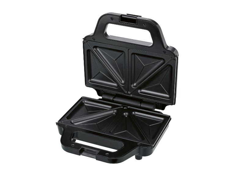 Open zwart tosti-apparaat met driehoekige platen