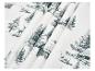 Witte stof met een donkergroene print van winterse taferelen, inclusief dieren en hutten.