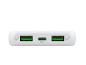 Witte oplader met twee USB-A (Quick Charge 3) en één USB-C (PD) poort.