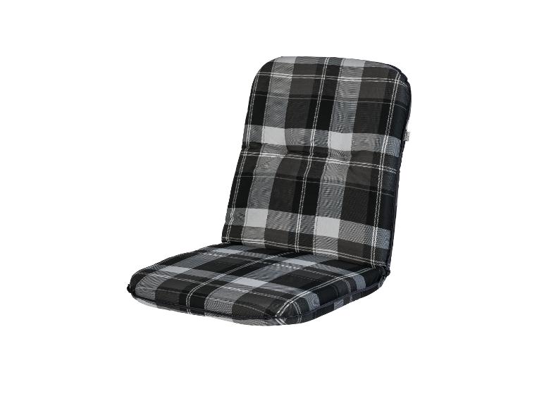 Een zwart-wit geruite stoelzitting.