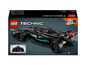 Lego Technic-set met een zwarte Formule 1 auto met pull-back functie.