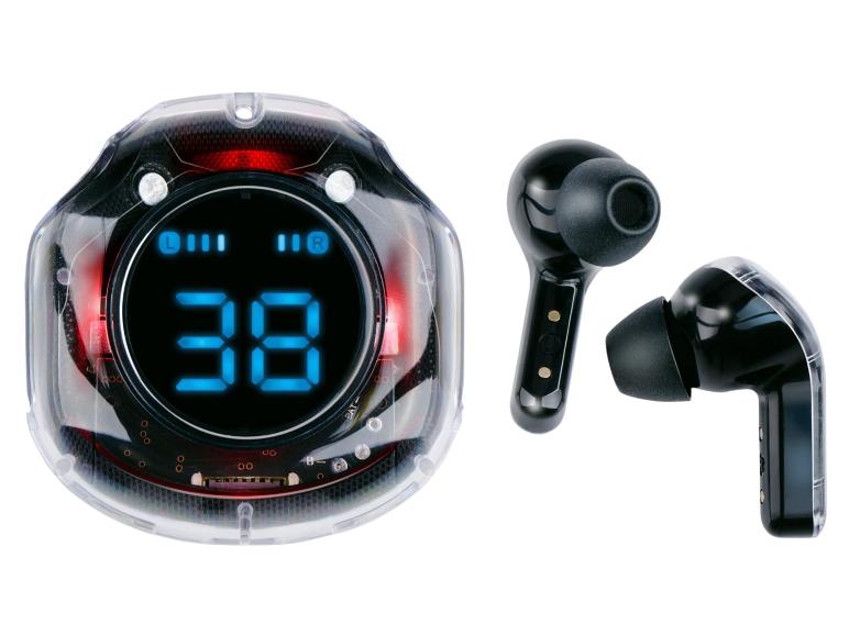 Transparante oplaadcase met digitaal display en twee zwarte oordopjes