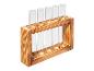 Houten rek met zes lege glazen reageerbuizen