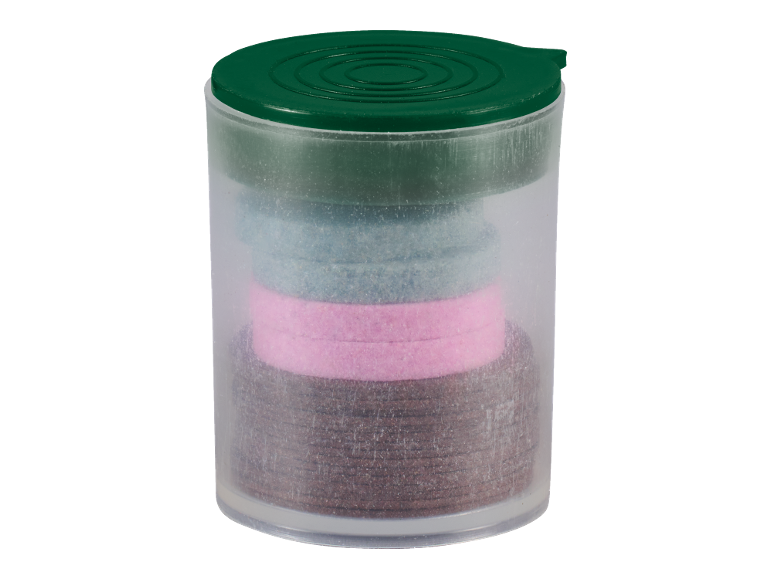 Transparante container met gekleurde vilt schijven en groene deksel.