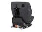 Grijze kinderautostoel met harnassysteem en ISOFIX-basis, met de tekst 'SIPS PROTECT'.