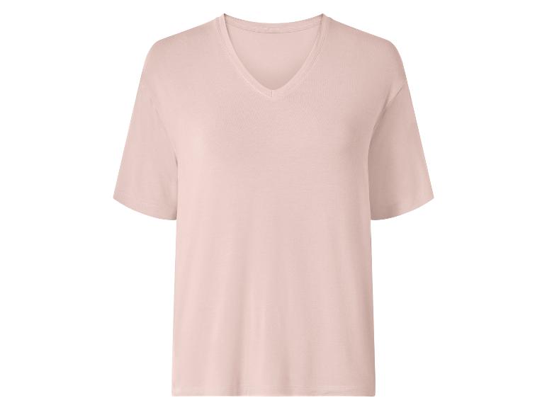 Een lichtroze T-shirt met V-hals