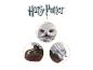 Gedetailleerde weergaven van het Hedwig-sculptuur van The Noble Collection met het Harry Potter-logo.