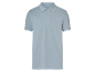 Lichtblauw heren poloshirt met witte boord.