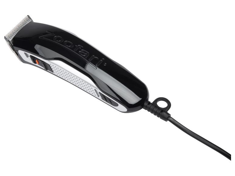 Een zwarte ZooFari dierenhaartrimmer met zilveren accenten en een zwart snoer.