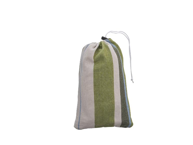 Groen en beige gestreepte stoffen tas.