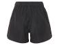 Zwarte zwem- of sport shorts.